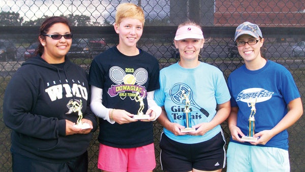 Sue Watson and Alyssa Robbins, right, defeated Isabelle Vasquez and Mackenzie Ruff for the women’s title. (Leader photo/Provided)