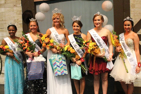 The 2013 queens and their courts, pictured left to right:  Simone Smith, Brittany Klingerman, Kelsie Patrick, Alexis Garcia, Chloe Mattiford, Allie Turtle. Leader Photo/AMBROSIA NELDON