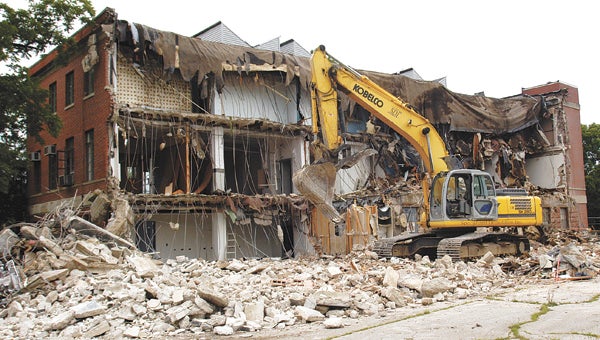 Kawneer building razed - Leader Publications | Leader Publications