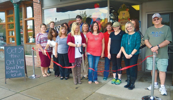 Consignment store opened to help community, Business