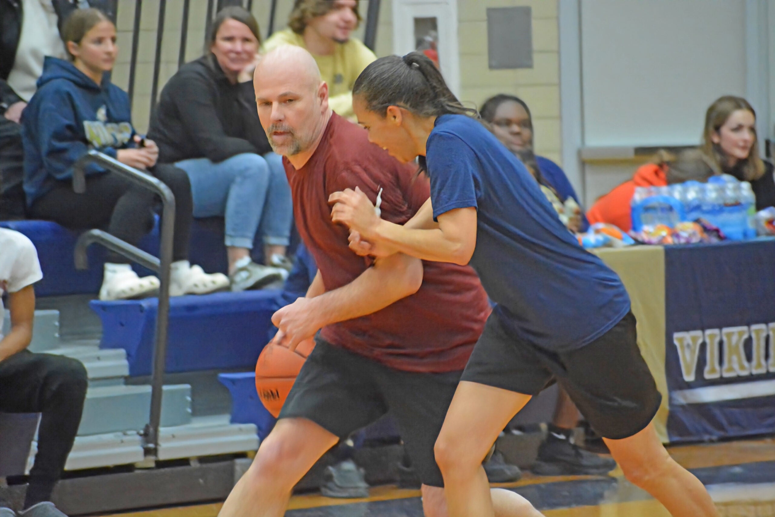 Niles, Brandywine team up for charity basketball game - Leader ...